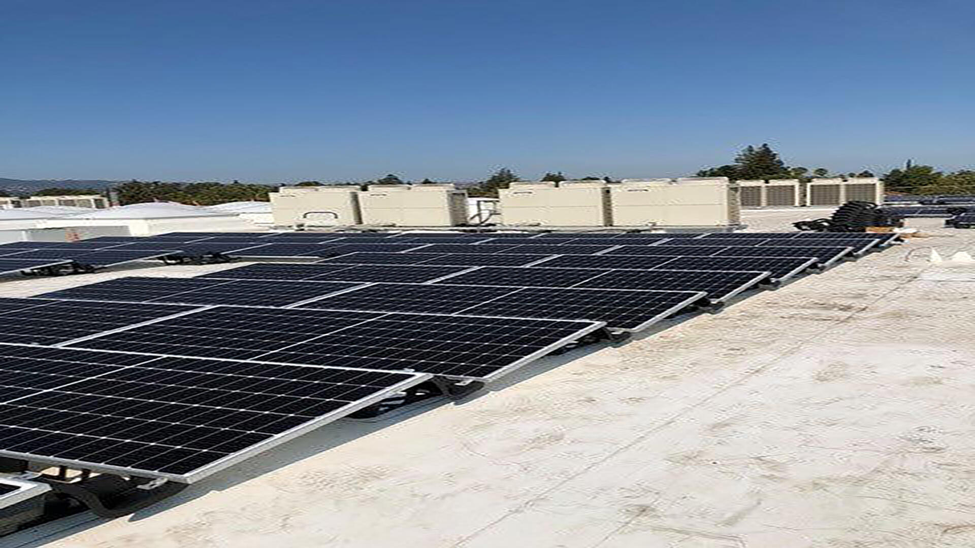 576F077D 7672 404D 8083 F10532ACAC69